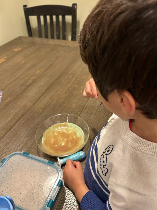 <h3><em>"Chocolate" (carob) Mac & Cheese for the Win!</em></h3>